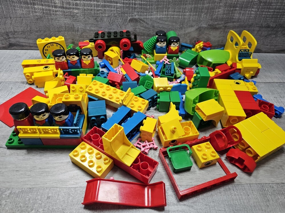 Vintage Unbranded Building Block Toddler Generic 180 Piece Bulk Figures Trees +